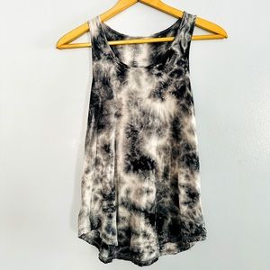 American Eagle Soft and Sexy Black and White Tie Dye Tee